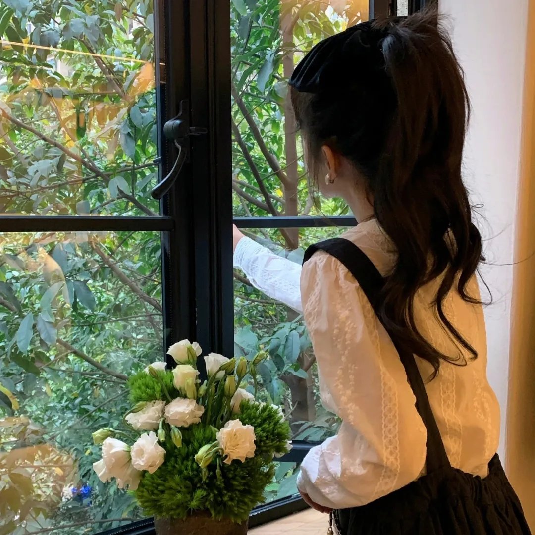 江山如画映千秋